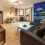 Apartamento Karpacz4you Nad łomniczką Przy Deptaku 9,7 - Garaż - W Górach !!!