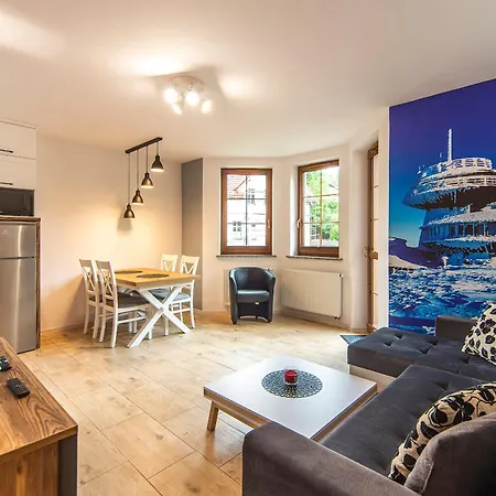 Karpacz4you Nad łomniczką Przy Deptaku 9,7 - Garaż - W Górach !!! * Karpacz