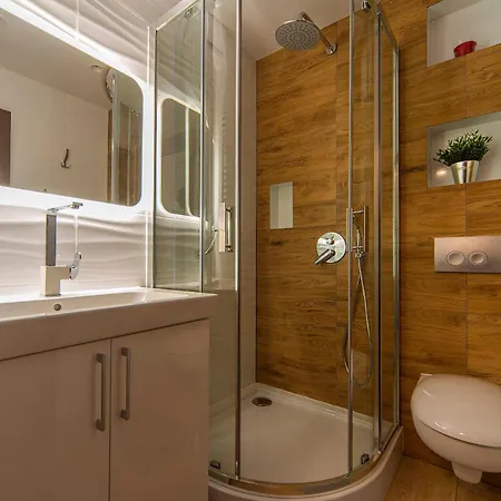 Apartament Karpacz4you Nad łomniczką Przy Deptaku 9,7 - Garaż - W Górach !!!